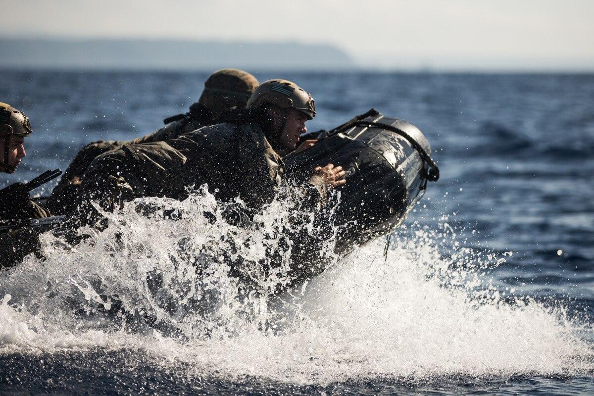  First female Marine earns recon military occupational specialty