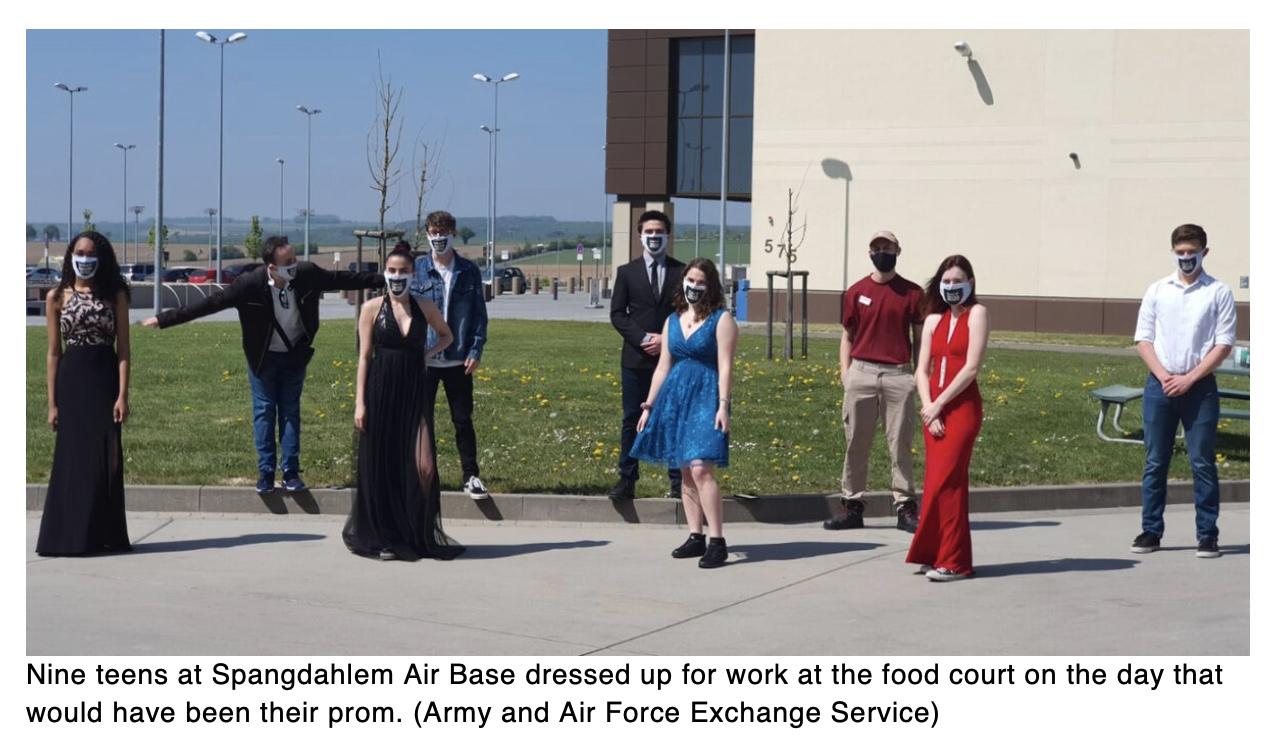  How these military teens celebrated their prom (sort of) at an exchange food court