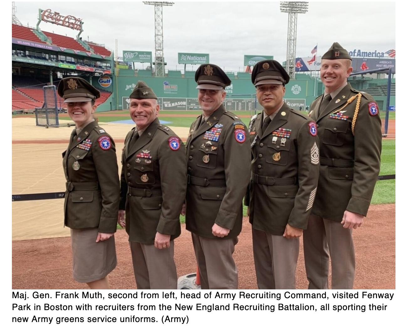  New Army service uniform will be issued to recruits this winter