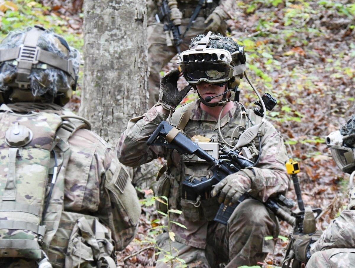 Soldiers and Marines complete a company-sized field exercise in which they tested the new Integrated Visual Augmentation System. The IVAS is expected to begin production in 2021. (Army) Army moves ahead on â€˜mixed realityâ€™ goggle with Microsoft in $21.8 billion contract