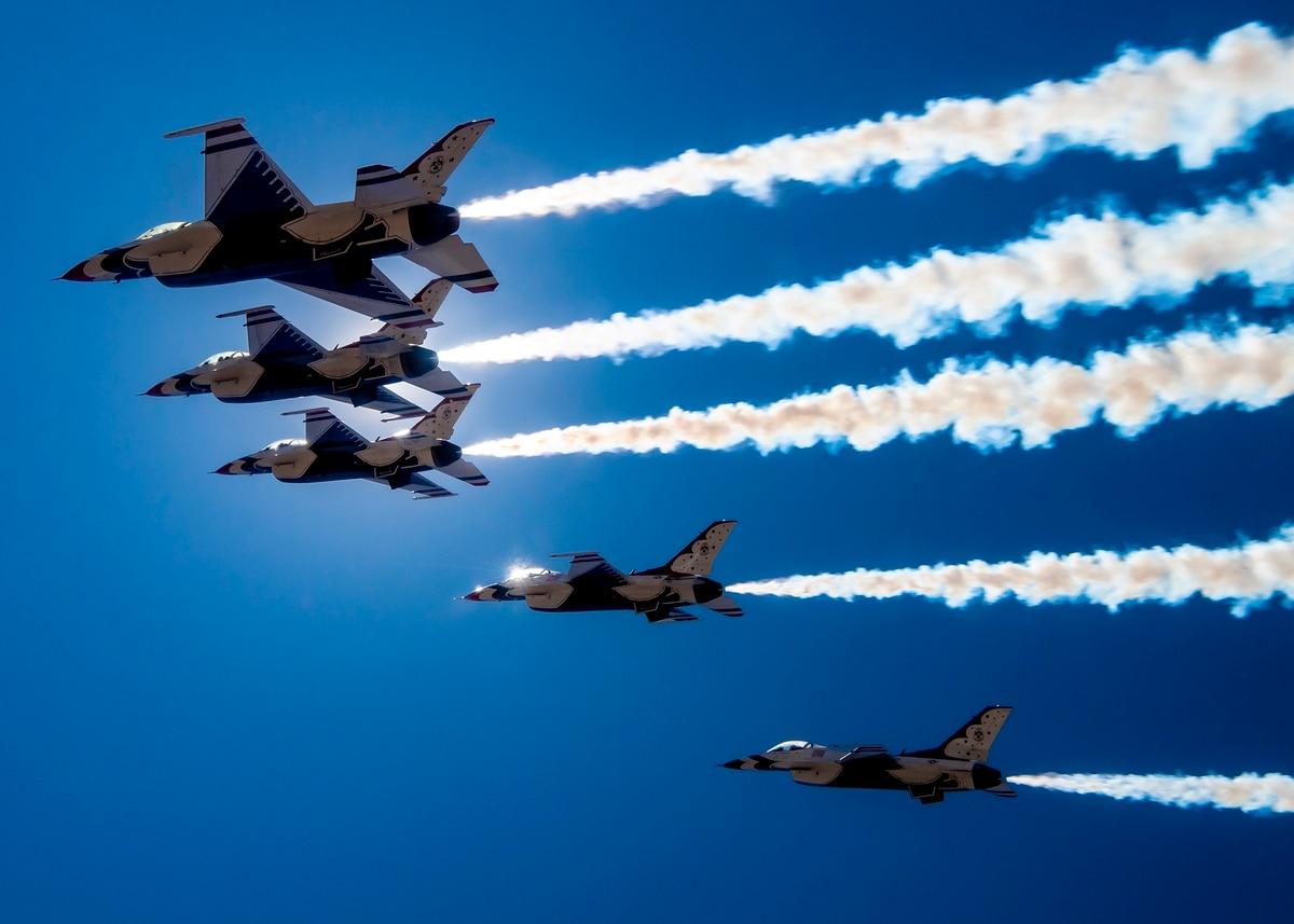The U.S Air Force Air Demonstration Squadron â€œThunderbirdsâ€ fly over Las Vegas on April 11, 2020, to show appreciation and support for the health-care workers, first responders and other essential personnel working on  Thunderbirds shake up aerial show for 2021 return