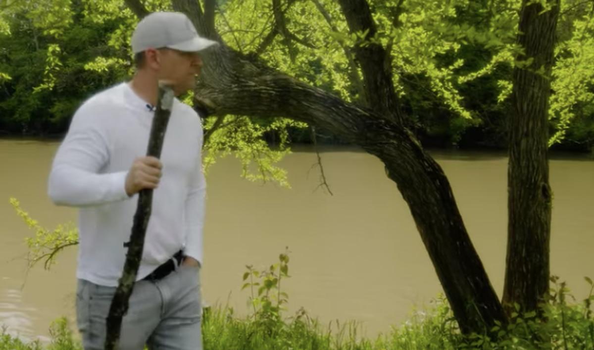 River Walking Sticks employs veterans to make high-end canes and hiking sticks. (Screenshot via River Walking Sticks)